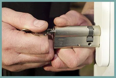 Master Lock Key Store San Antonio, TX 210-780-7319 Master Lock Key Store San Antonio, TX 210-780-7319 - 45-1